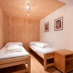 Sundance 5 *